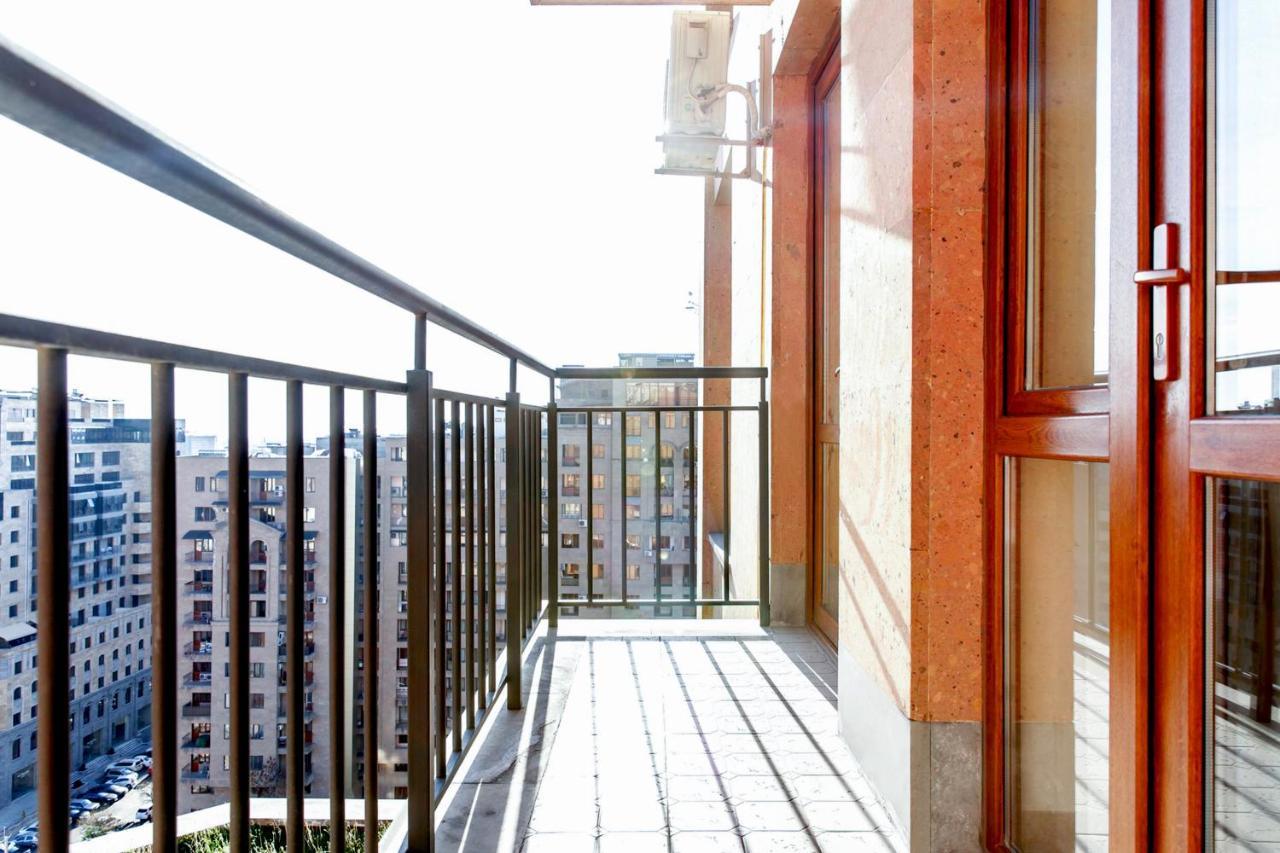 Apartments In Alley Residence Erivan Dış mekan fotoğraf